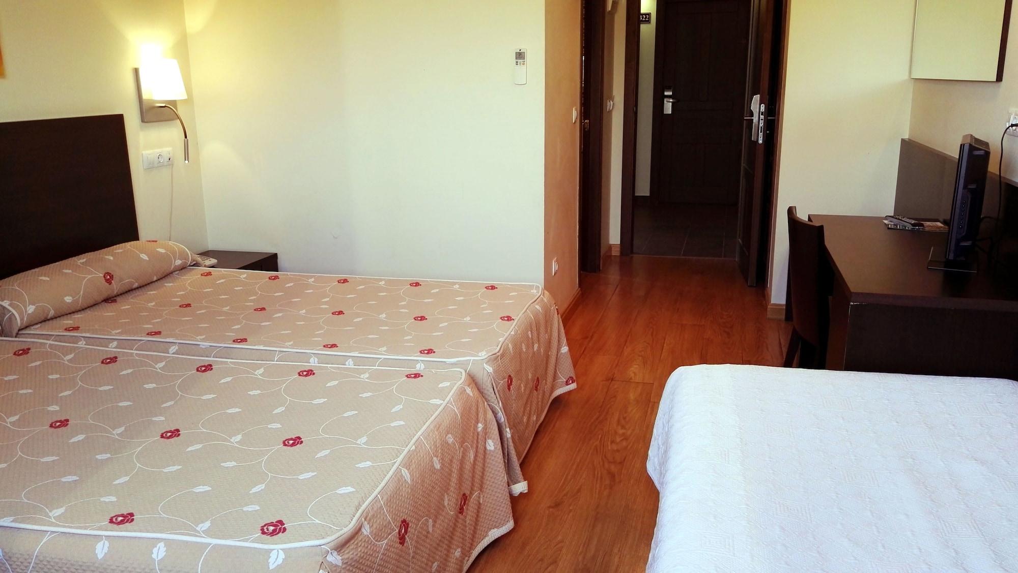Fuentespina Hotel Tudanca-Aranda II מראה חיצוני תמונה